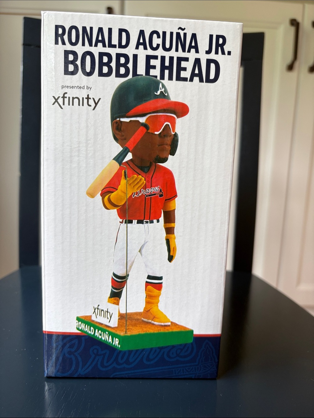 Ronald Acuña Jr. Bobblehead - Atlanta Braves Red/White